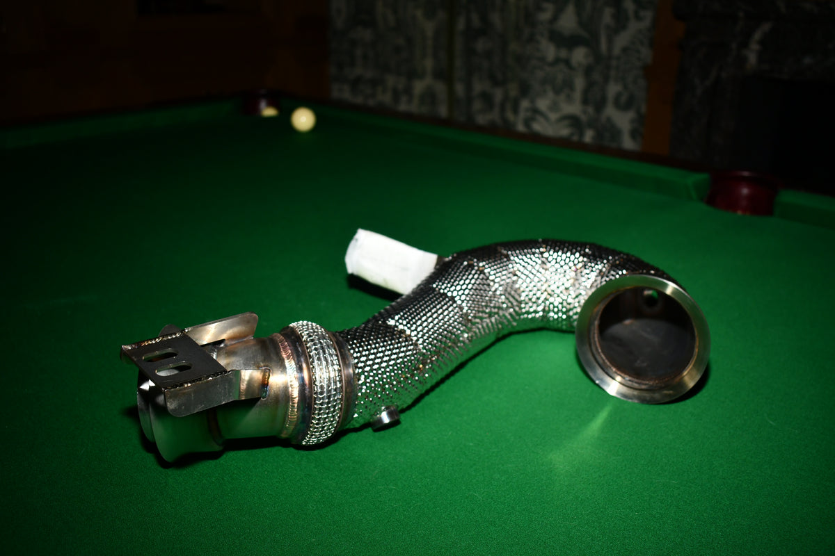 M256 Downpipe Front